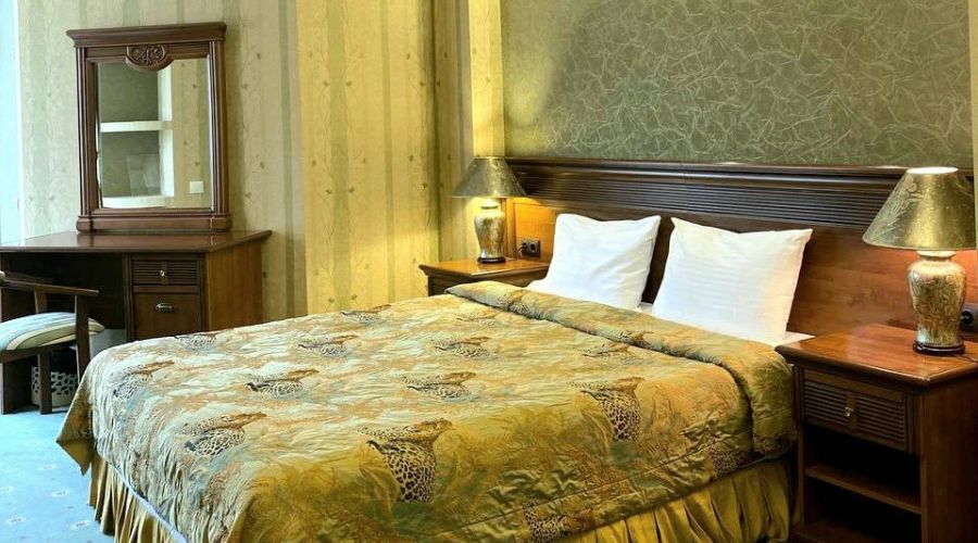 Люкс 2 комнатный 5-местный