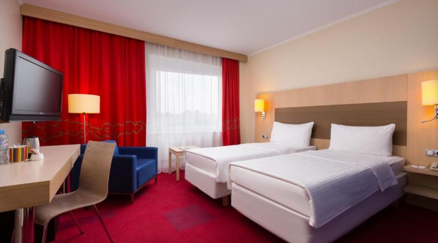 Стандартный 2-местный вид на площадь