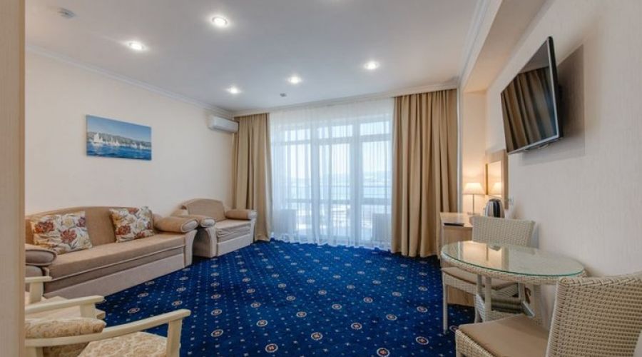 Люкс 2-местный 2-комнатный