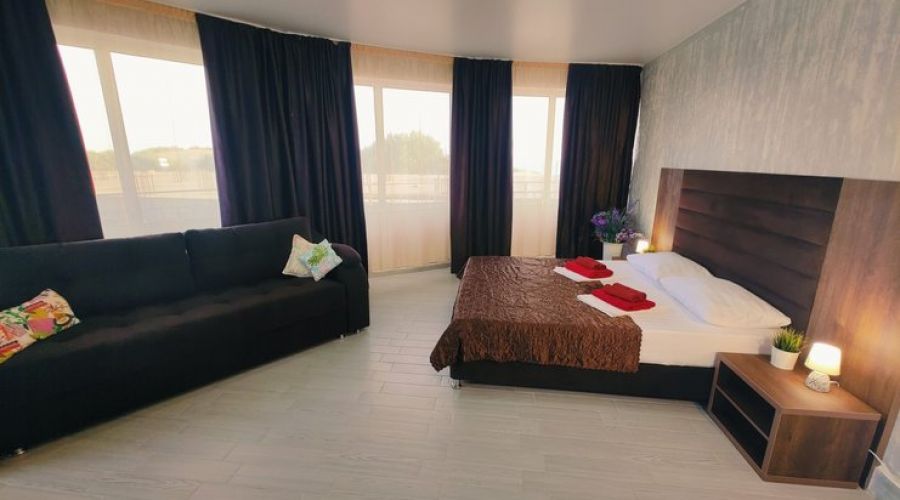 Люкс 5-местный 2-комнатный