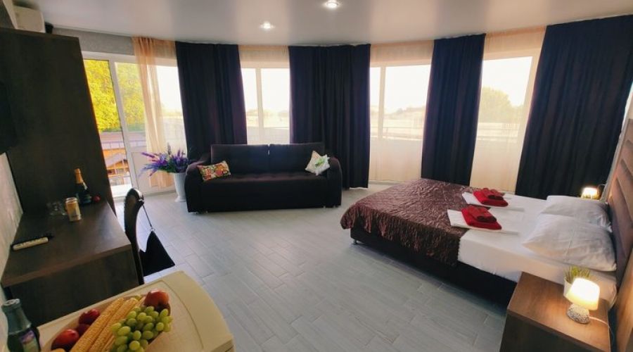 Люкс 5-местный 2-комнатный