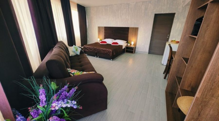 Люкс 6-местный 2-комнатный