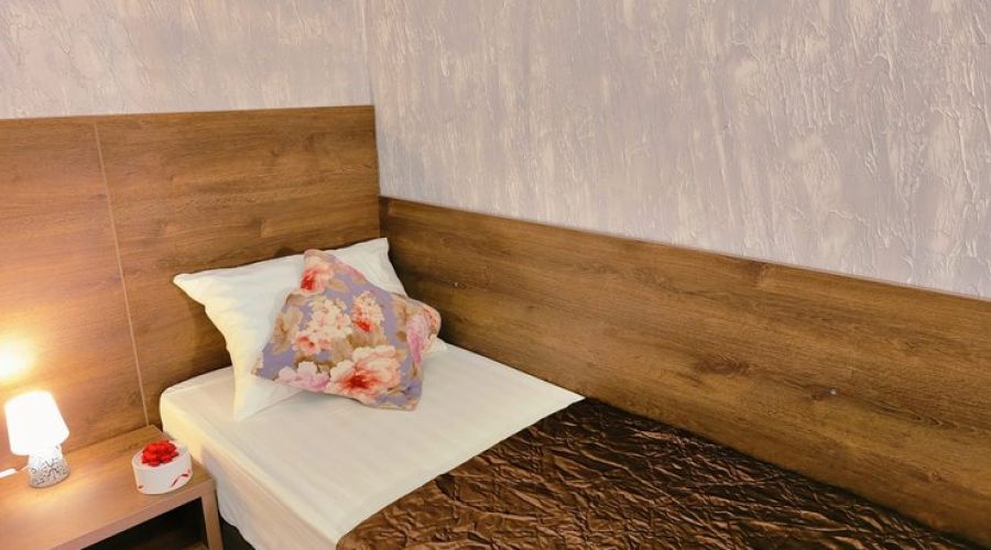 Супериор 4-местный 1-комнатный (с зоной отдыха)