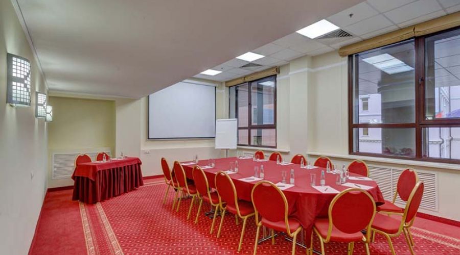 Конференц-зал "Уваров"