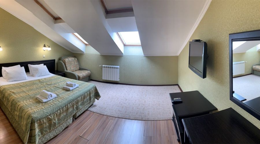 Номер 2-местный (мансарда)