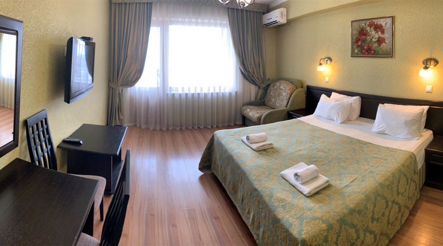 Номер 2-местный  с балкном и видом на море