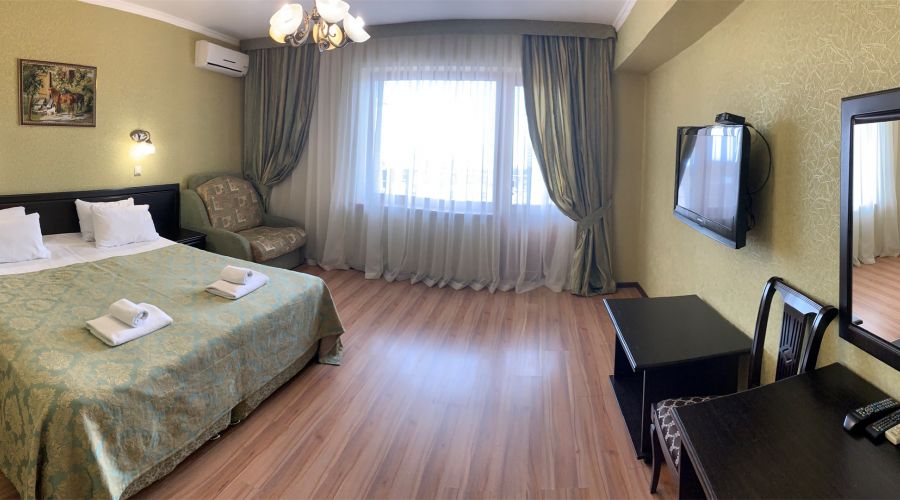 Номер 2-местный  с балкном и видом на море