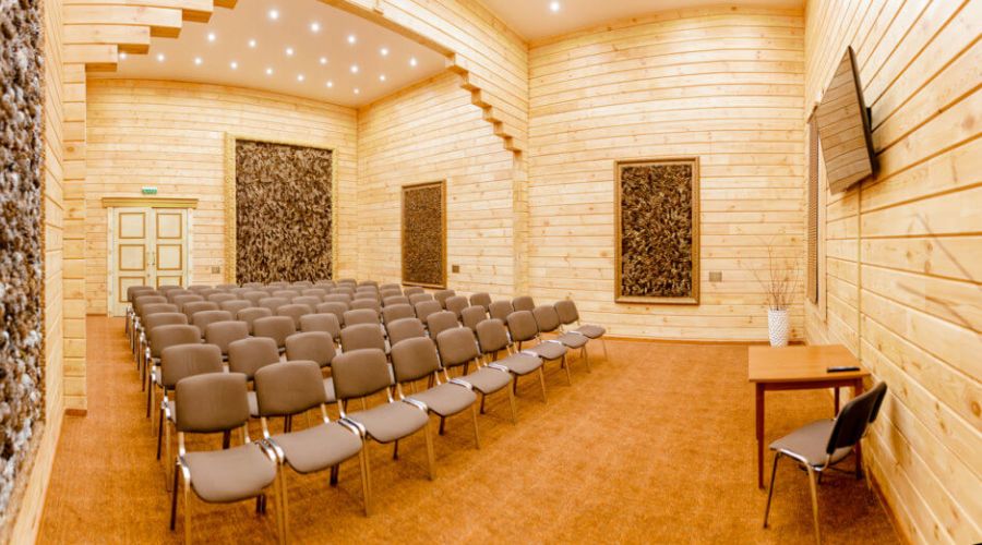 Зал Кедровый