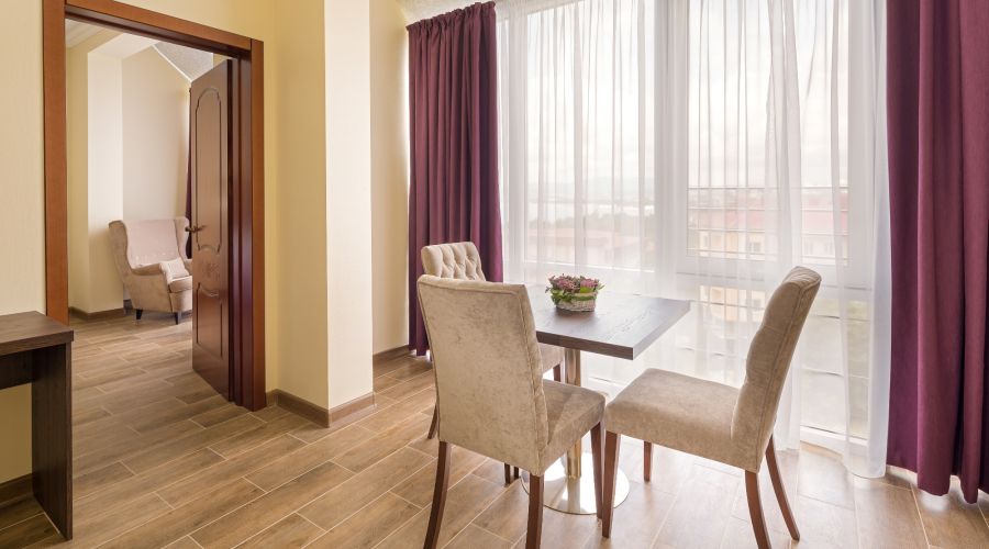 Люкс 2 комнатный 4-местный