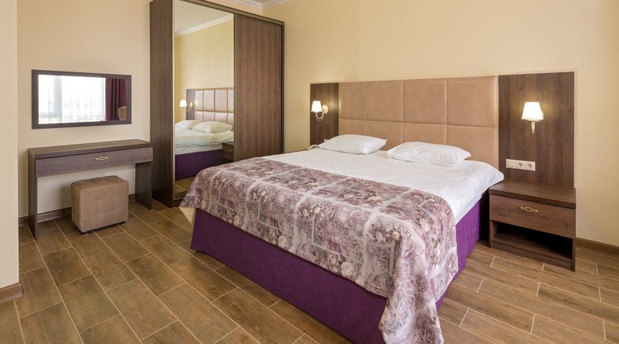 Люкс 2 комнатный 4-местный