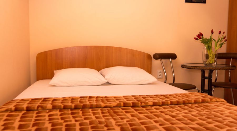 Стандарт 3-местный (мансарда 4 этаж) 