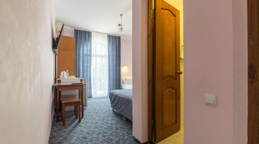 Стандартный 3-местный 1-комн с балк.