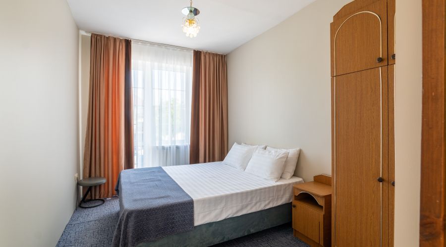 Семейный Семейный стандарт 2 комнатный с балконом