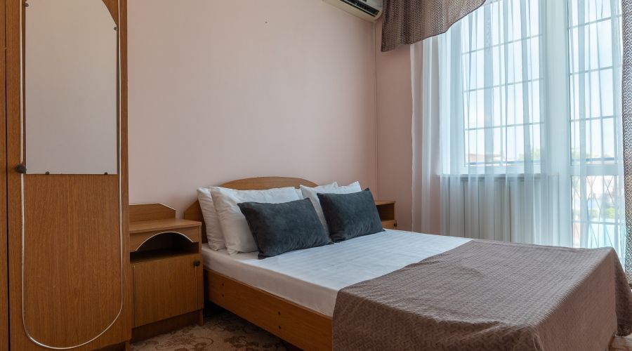 Семейный Семейный стандарт 2 комнатный с балконом