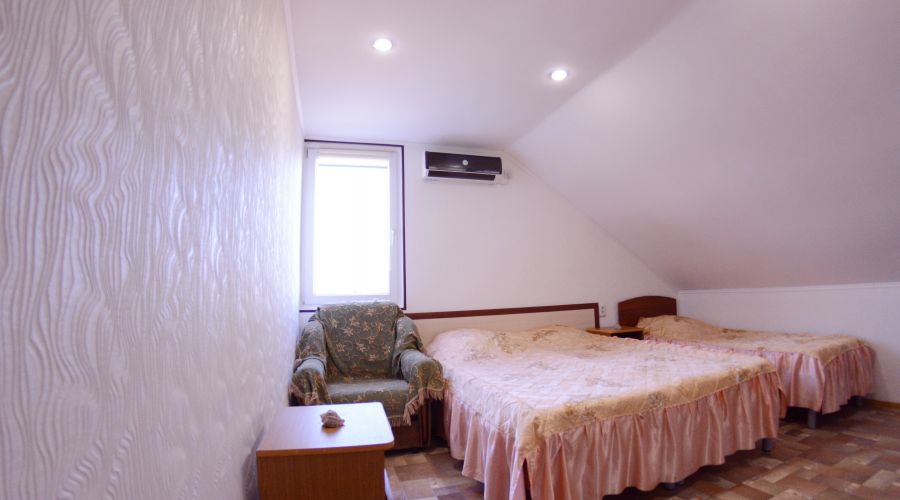 Стандартный 3-местный с кондиционером