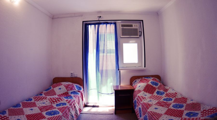 Эконом 2-местный с кондиционером в отдельном здании
