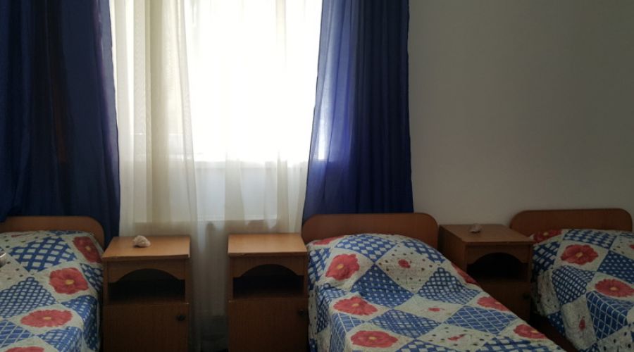 Стандартный 4-местный 2-комнатный с вентилятором