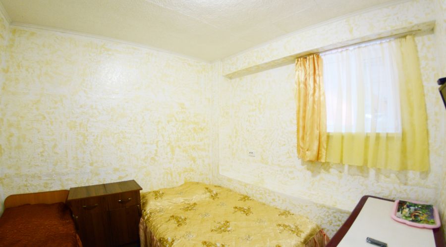 Эконом 1-местный с/у на этаже