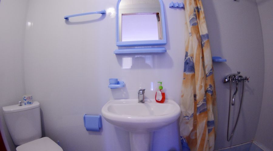 Эконом 2-местный с кондиционером в отдельном здании