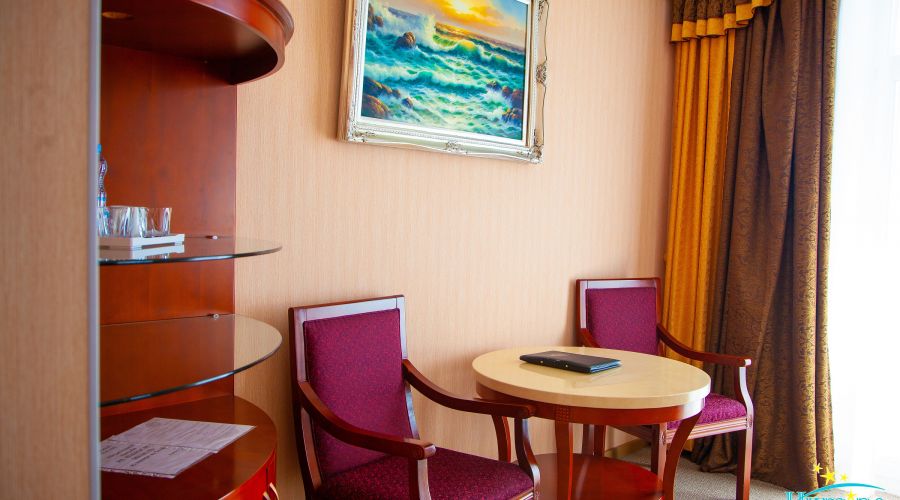 Люкс Комфорт Улучшенный 2-местный 2-комнатный