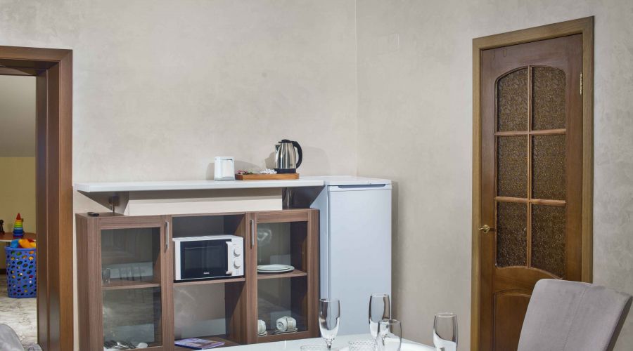 Полулюкс 4-местный 3-комнатный семейный