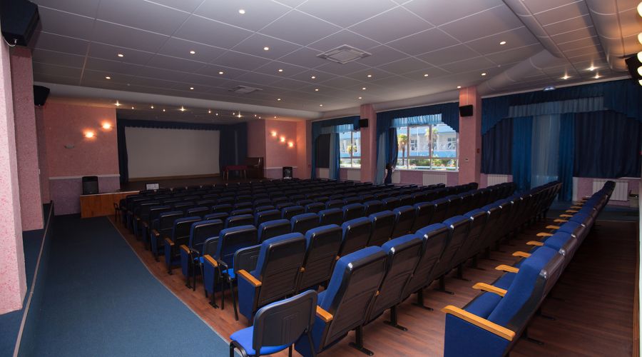 Конференц-зал