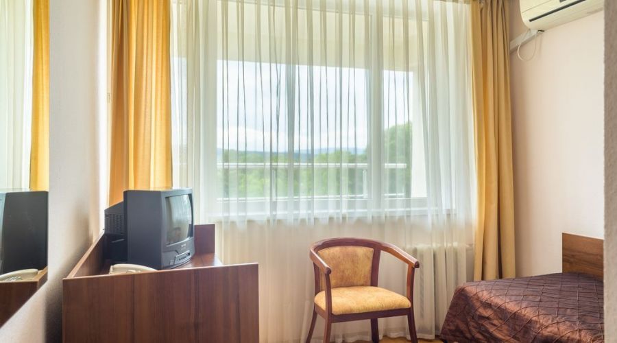 Стандартный 1-местный