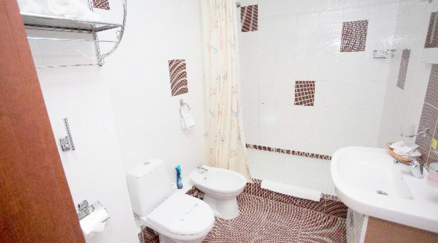 Апартаменты 2-комнатные с балконом (Family Delux)