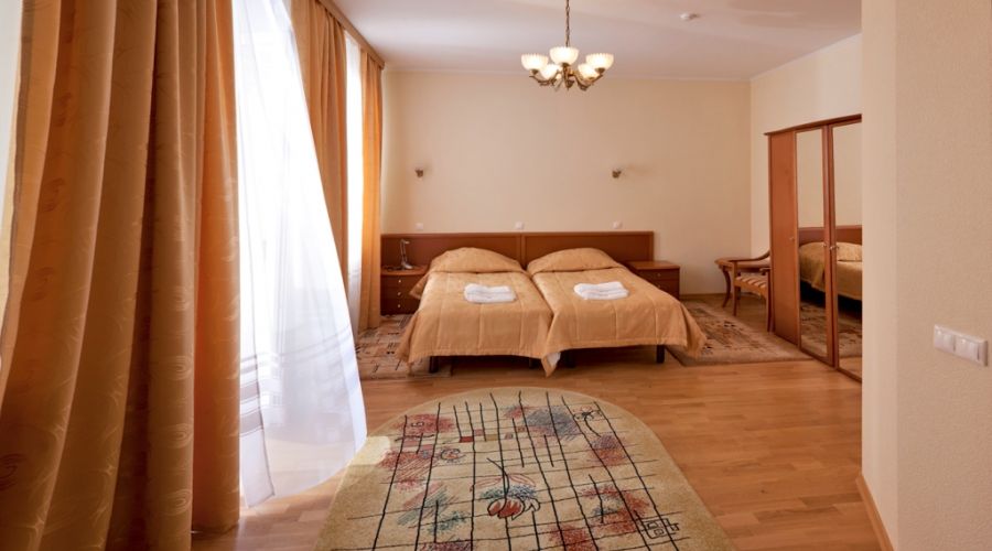 Коттедж "ТАУНХАУЗ" № 4