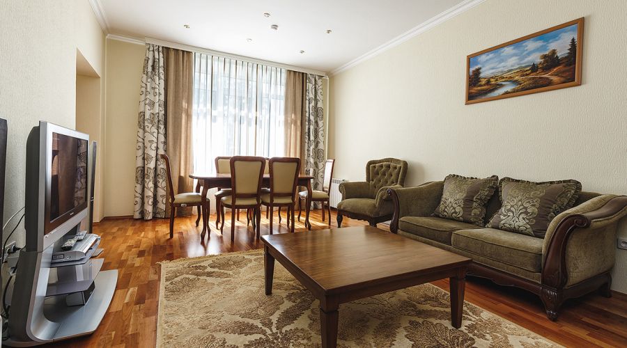 Коттедж "ПРЕЗИДЕНТСКИЙ" № 1