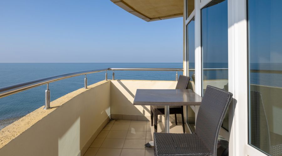 Люкс 2-местный с балконом и видом на море