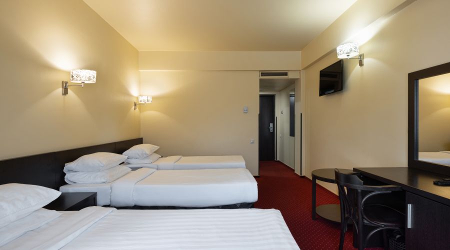 Стандарт 3-местный  с балконом