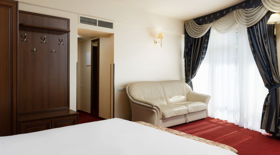 Люкс 2-местный с балконом и видом на море