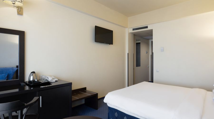 Делюкс 2-местный DBL/TWIN с балконом и видом на море