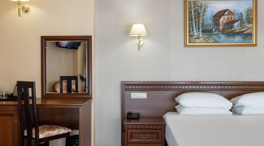 Люкс 2-местный с балконом и видом на море