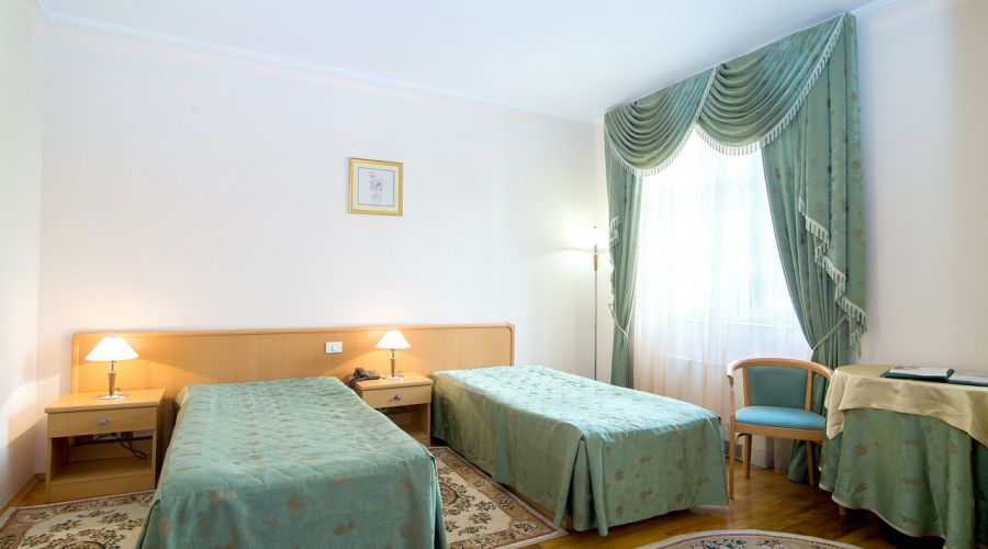 Комфорт  2 местный с балконом 