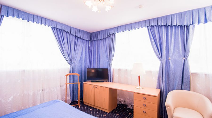 Люкс VIP Люкс VIP 2-местный 3-комнатный №501 в корп. 6