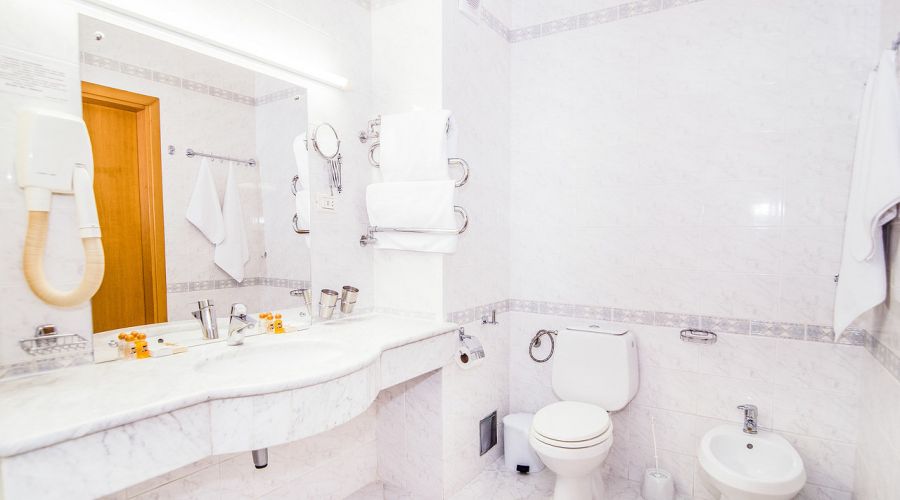 Комфорт  2 местный с балконом 