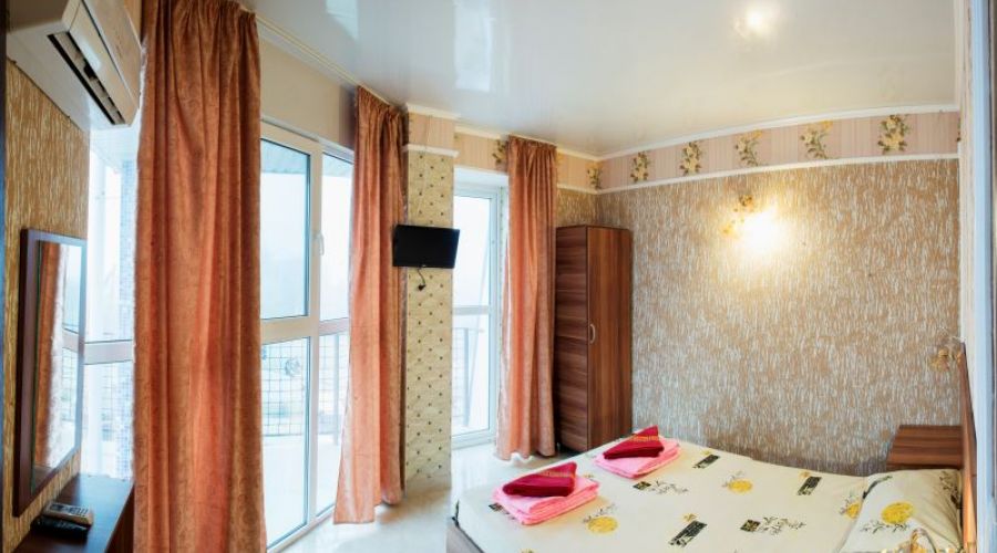 Апартаменты 4-местные 2-комнатные (3 этаж без балкона)