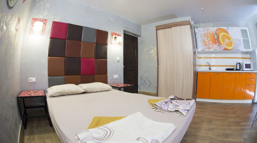 Апартаменты 4-местные 2-комнатные (3 этаж без балкона)