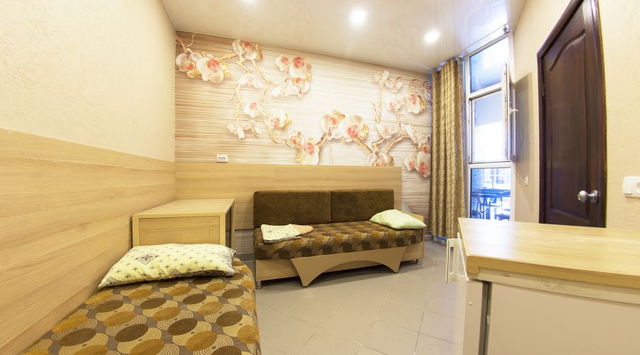 Стандартный 3-местный 2-комнатный (1,2 этаж)