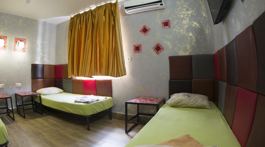 Апартаменты 4-местные 2-комнатные (3 этаж без балкона)