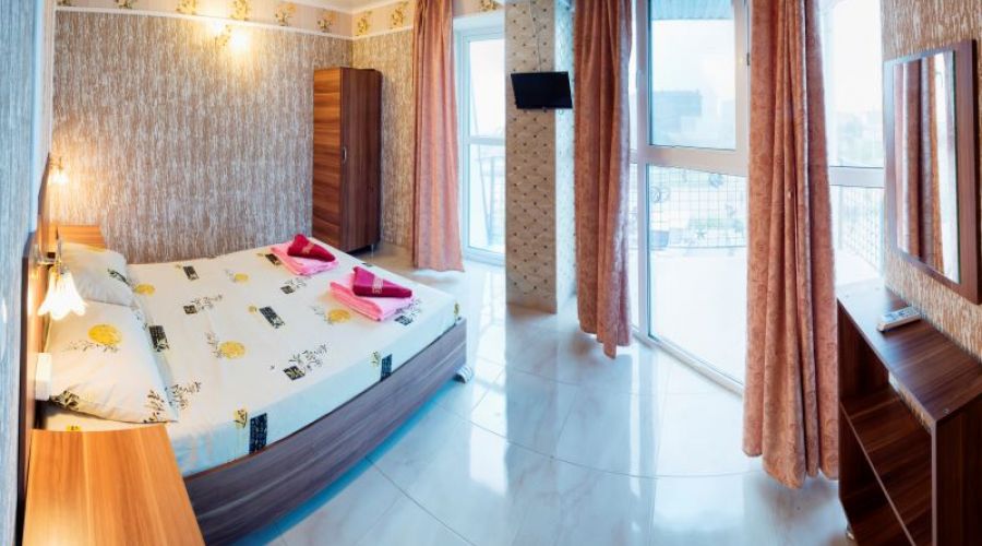 Апартаменты 4-местные 2-комнатные (3 этаж без балкона)