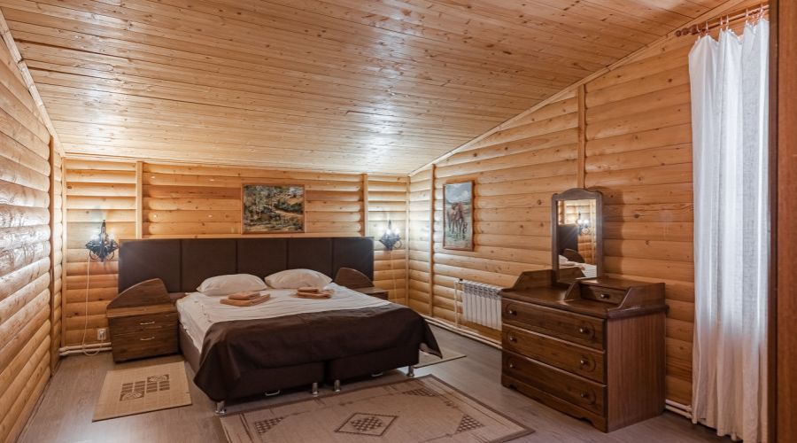 Дом 10-местный 2-этажный "Дом за прудом".