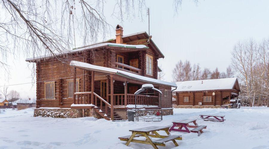 Дом 10-местный 2-этажный "Дом за прудом".