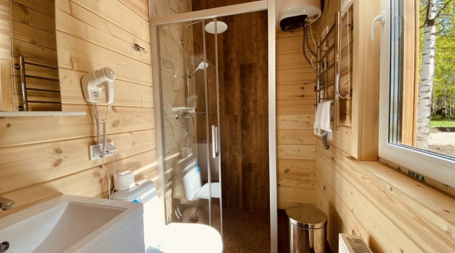 Дом 4-местный "на реке №4" с камином