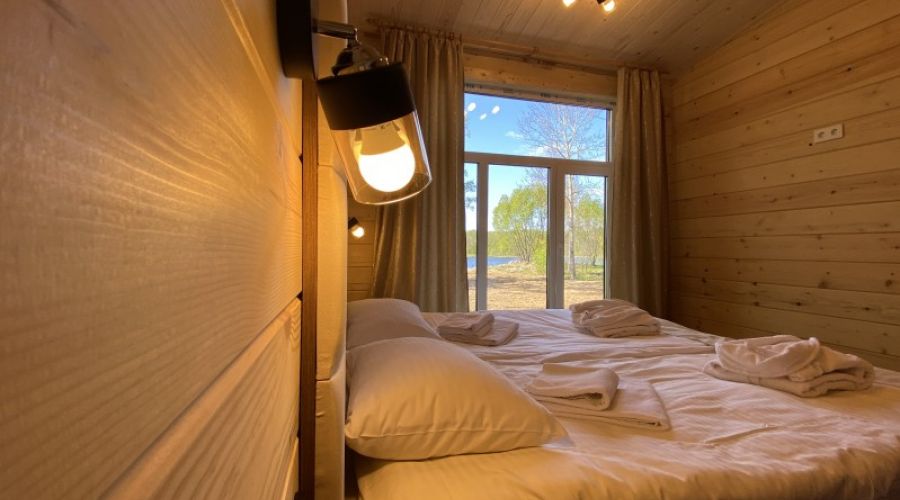 Дом 4-местный "на реке №4" с камином