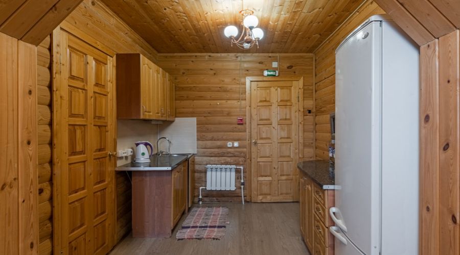 Дом 10-местный 2-этажный "Дом за прудом".