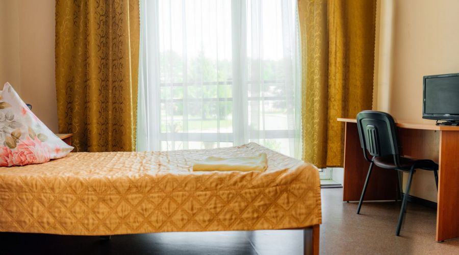 Повышенной комфортности 1-местный к.2 с французским балконом (105,106,107,108,109,110,111,213,214,313,314)