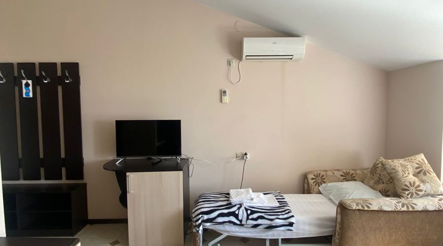 Стандарт 2-местный номер без балкона и доп.местом, № 28, корпус 2